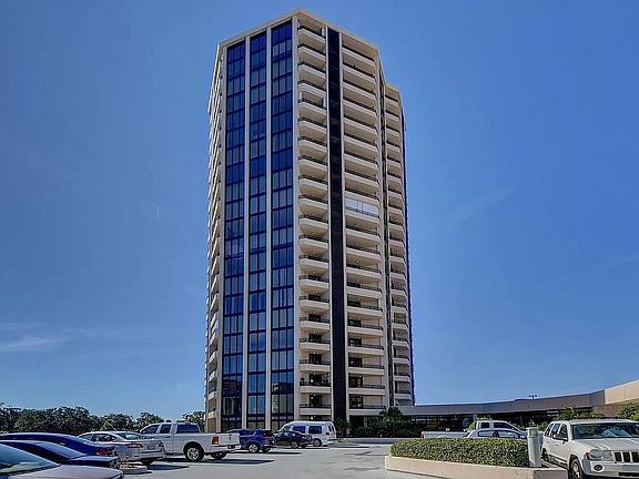 4th image of 1 Ocean West 22b4 Daytona