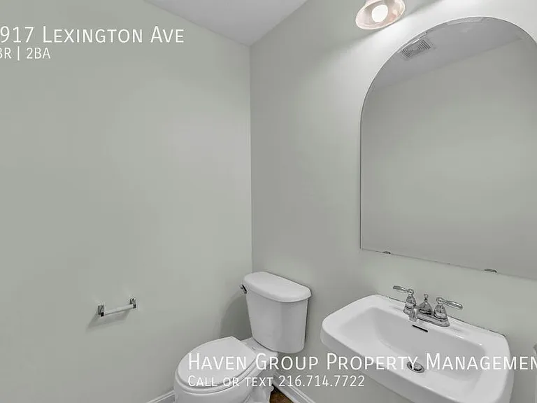 1917 Lexington Ave — Photo 14