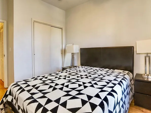 70 Park Avenue image 3 of 21