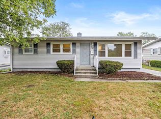 44 Blackhawk Dr, Thornton, IL