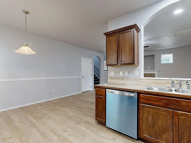 1143 SW Carver St — Photo 20