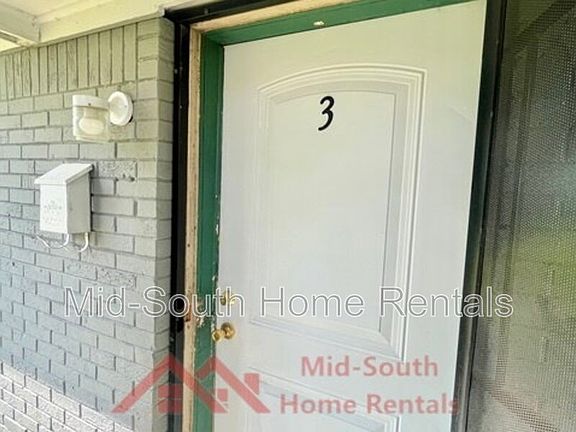 3rd image of 1645 Wells Station Rd APT 3