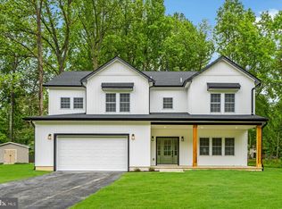 13231 Mockingbird Ln, Bowie, MD 20720