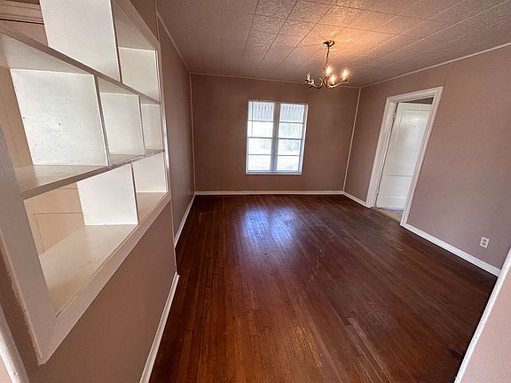 5th image of 155 Alexander Hamilton Dr APT 101