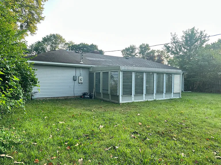 14 W Sherry Dr — Photo 5