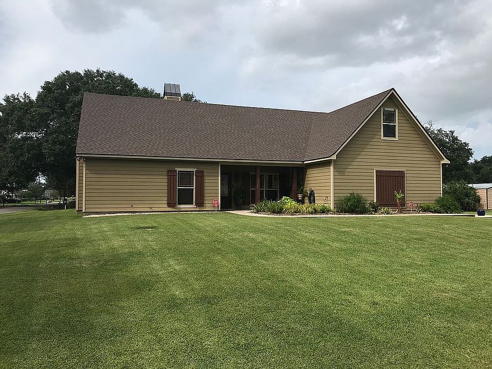 Large corner lot