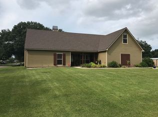 306 Oak Coulee Dr, Lafayette, LA 70507