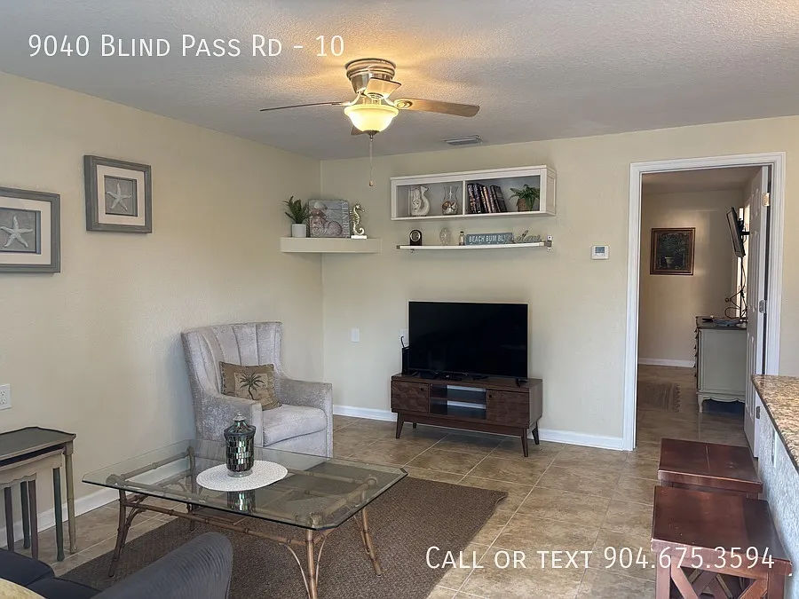 Charming One-bedroom home at Blind Pass Villas — Photo 4