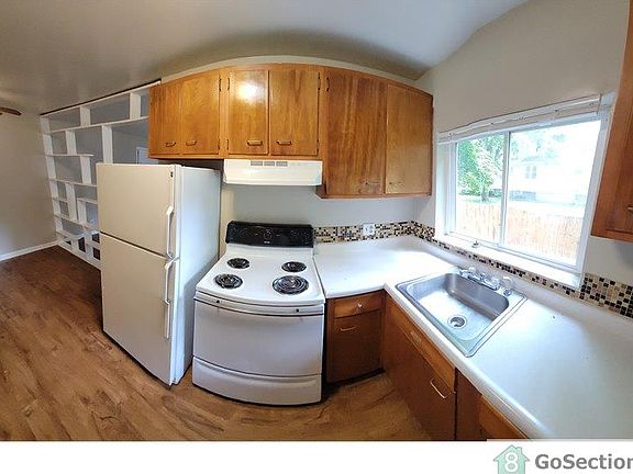 2nd image of 170 Richardson Pl Unit 5