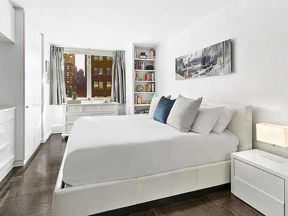 3rd image of 501 E 79th St APT 4B