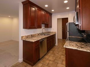 3933 Harrison St APT 201, Oakland, CA 94611