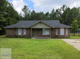 949 Poppleton Dr, Hinesville, GA 31313
