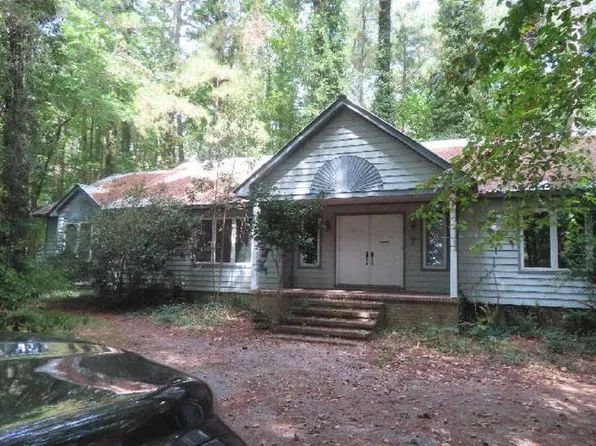 406 School Rd, Windsor, NC 27983