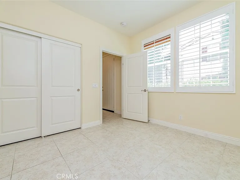 219 Wicker — Photo 13