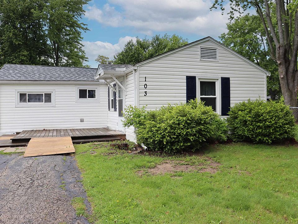 1st image of 103 N School Ct