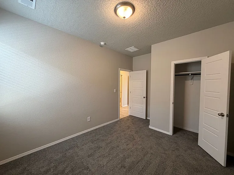 768 Amatista Loop SE — Photo 22