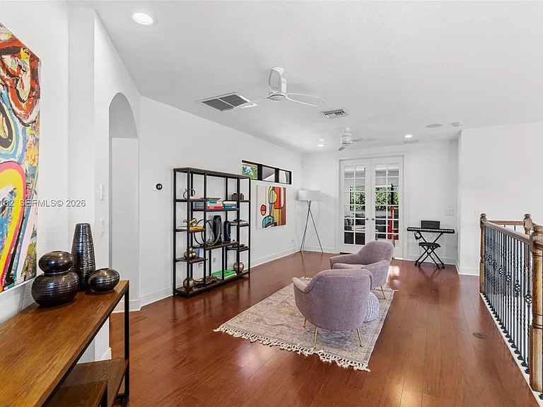 10185 Cameilla St — Photo 29