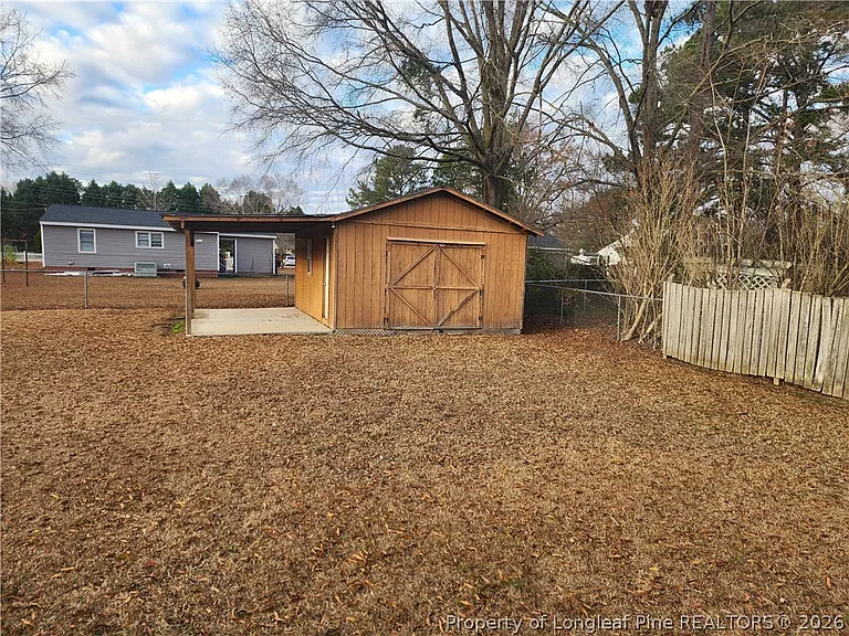 206 Britt St — Photo 14