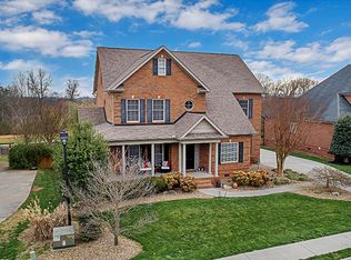 1524 Staffwood Rd, Knoxville, TN 37922