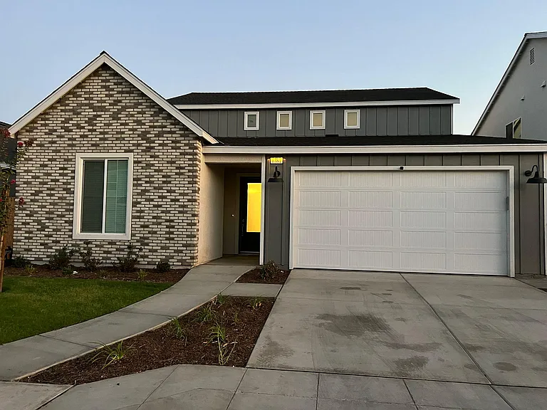 6381Z E Robinson Ave — Photo 9