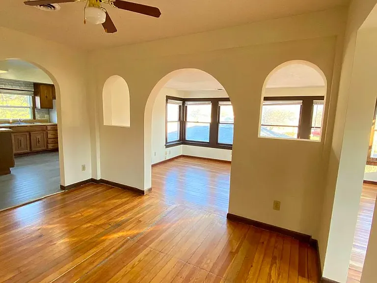 6934 Colby St #2 — Photo 3