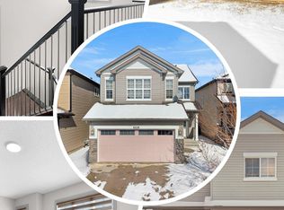 6116 10th Ave SW, Edmonton, AB T6X0M3