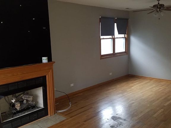 4th image of 1130 N Mozart St #2