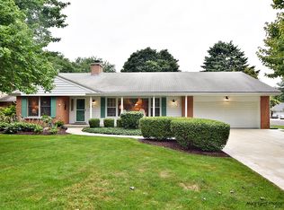 233 Alschuler Dr, Aurora, IL 60506