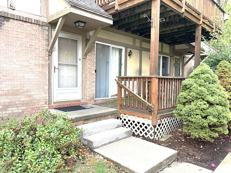44850 Bayview Dr #22 — Photo 2