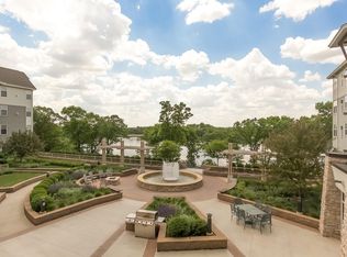 1900 Rush Lake Trl APT 116, New Brighton, MN 55112