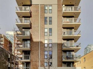 616 S 15th Ave SW #802, Calgary, AB T2R0R5