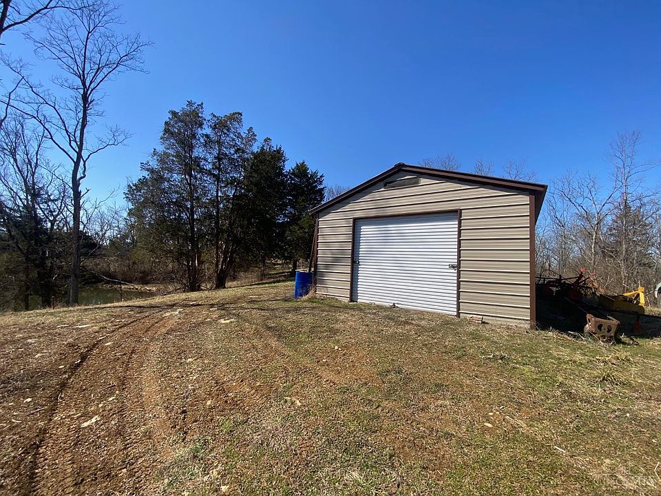 1st image of 325 Old State State Rd