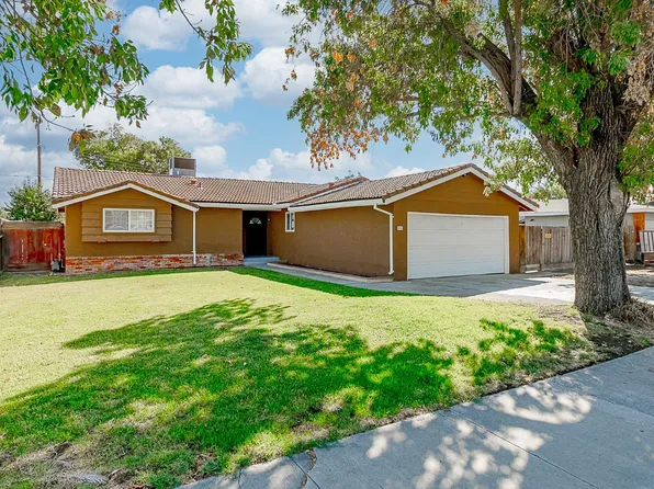 424 N Santa Monica St, Los Banos, CA 93635