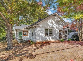 442 Saint Andrews St, Spartanburg, SC 29306