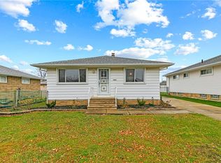 24501 Russell Ave, Euclid, OH 44123