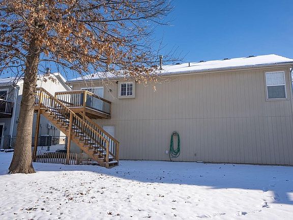 5th image of 2108 Catie Ln