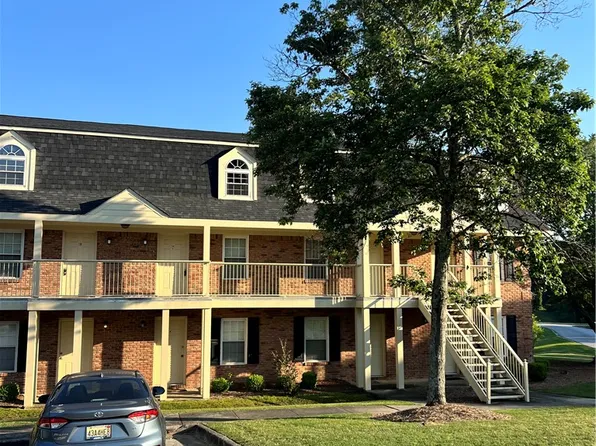 1761 Wire Rd APT 14, Auburn, AL 36832
