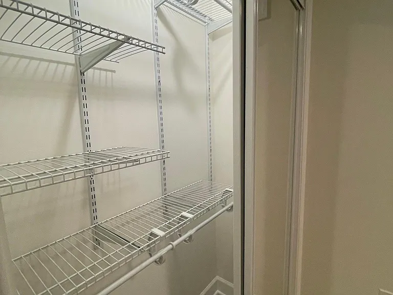 75 Florida Ave NW #1 — Photo 27