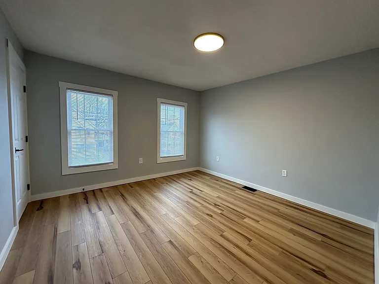 128 Caroline Ave #2 — Photo 27