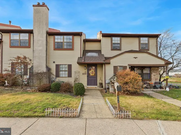 904 Andover Pl, Warminster, PA 18974