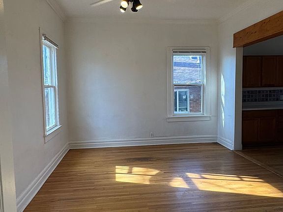 5th image of 1010 White Ave