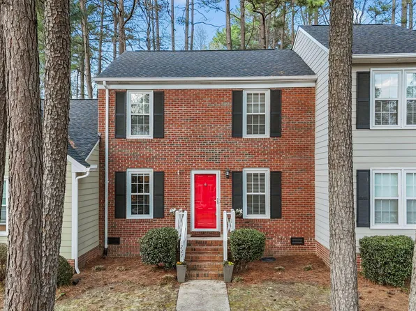 222 Wetherburn Ln, Raleigh, NC 27615