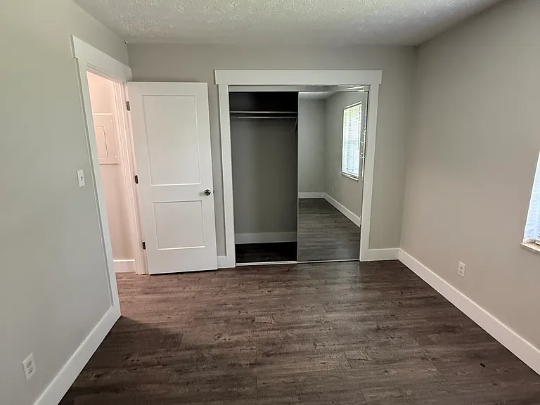 4605 Eastburn Dr — Photo 9