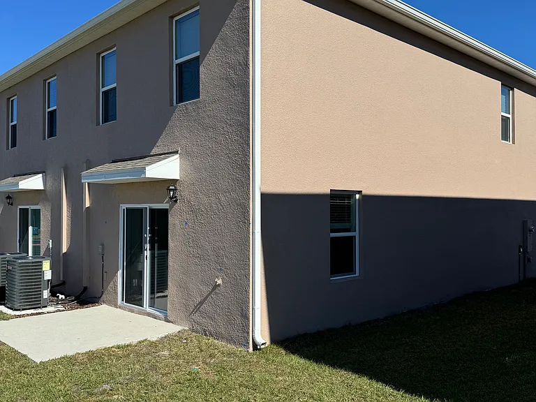 1423 Plank Pl — Photo 3