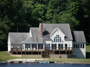 77 Stafford Rd, Wales, MA 01081