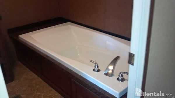 2nd image of 5104 Royal Ln
