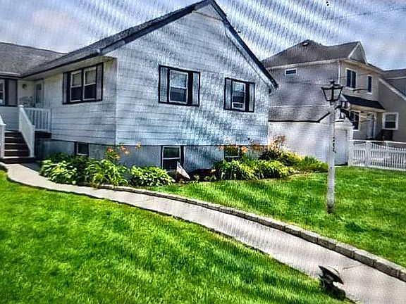 4th image of 260 Washington Ave