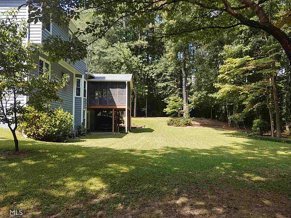 3rd image of 131 Mellington Ln