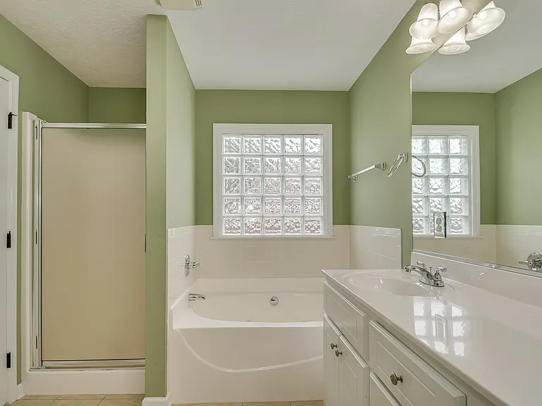 223 Old Berzelia Rd — Photo 3