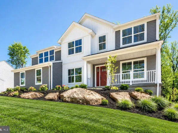 3 Lucille Ln, Spring City, PA 19475
